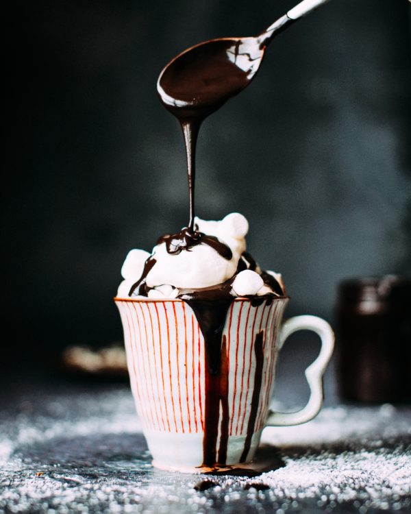 cioccolata -Foto di Food Photographer | Jennifer Pallian su Unsplash